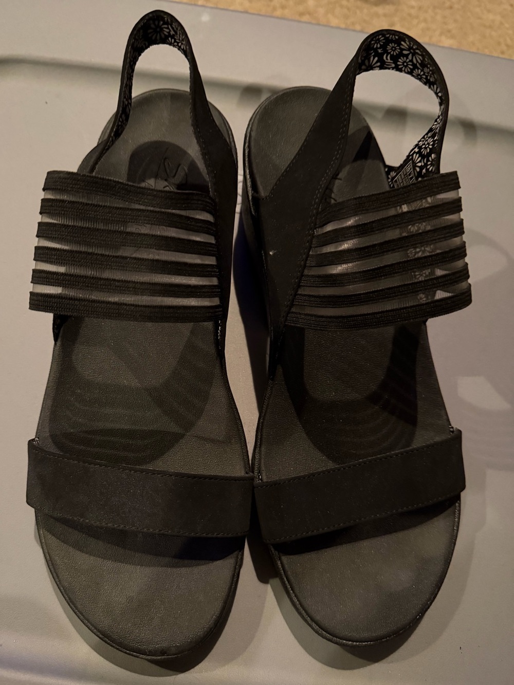 Skechers Black Elastic Multi‑Strap Slingback Sandals
